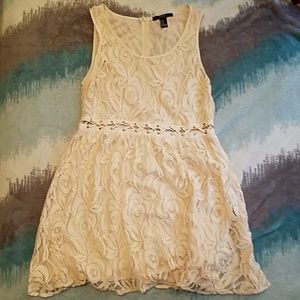 Forever 21 Dresses - Peach Forever 21 lace dress Forever 21 Dresses - Peach Forever 21 lace dress